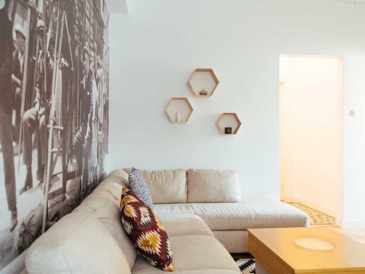 Alba Apartment On Calea Victoriei Bucarest Extérieur photo